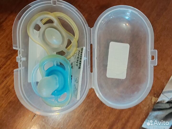 Соска пустышка avent 0-6 и 6-18