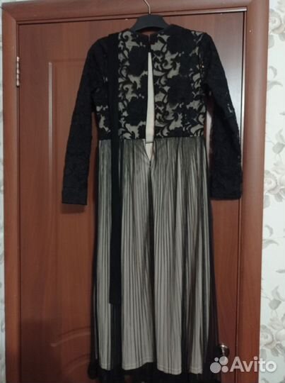 Вечернее платье 42 44