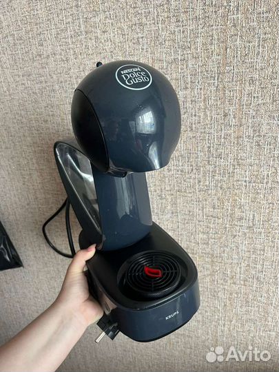 Кофеварка капсульная dolce gusto