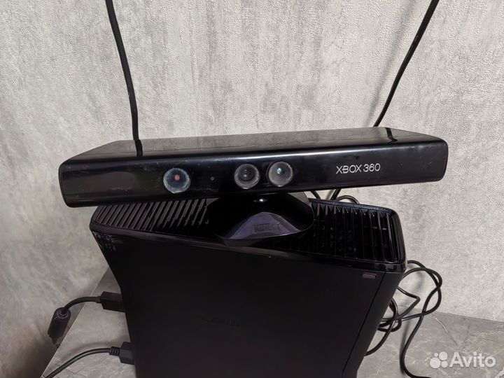 Xbox 360 slim 250 Gb