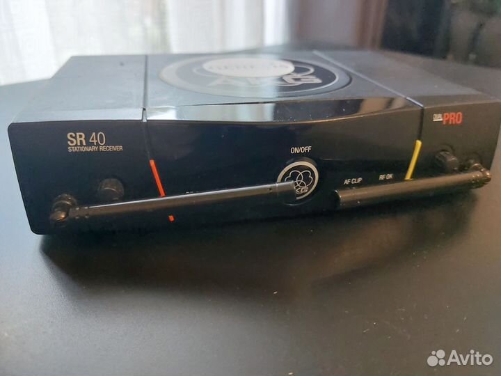 Радиосистема AKG 40 Dual Pro + 2 передатчика