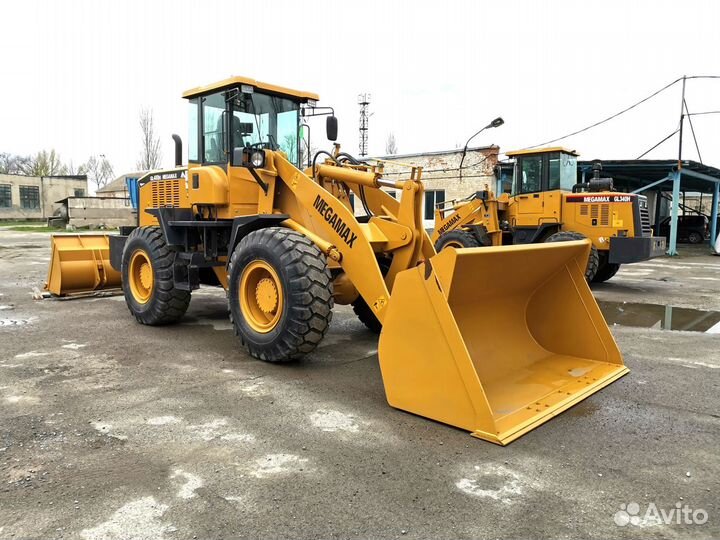 Фронтальный погрузчик Megamax GL 400H, 2023