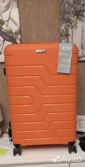 Чемодан в аренду