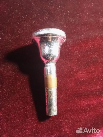 Мундштук для трубы