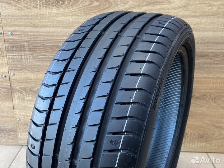 Triangle EffeXSport TH202 255/35 R18 94Y