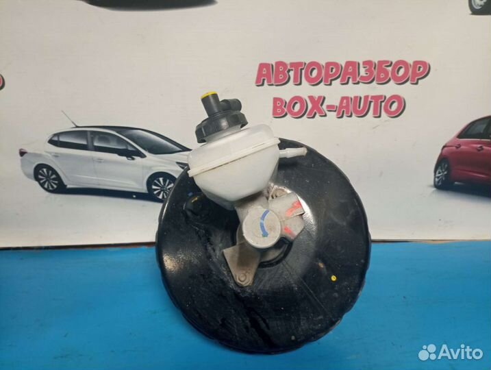 Вакуумный усилитель тормозов Renault Logan