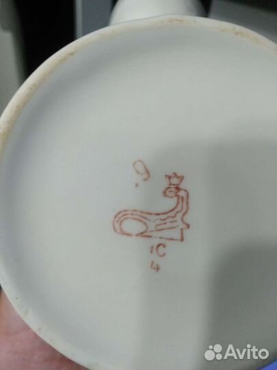 Фарфоровый чайный сервиз