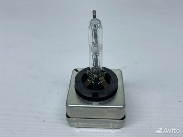 Ксеноновая лампа Volkswagen Touareg FL 3.6 2015