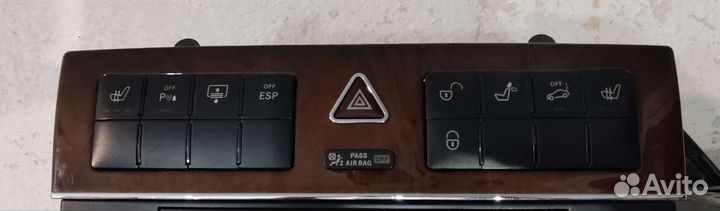 Блок кнопок аварийки и климат контролем Mercedes