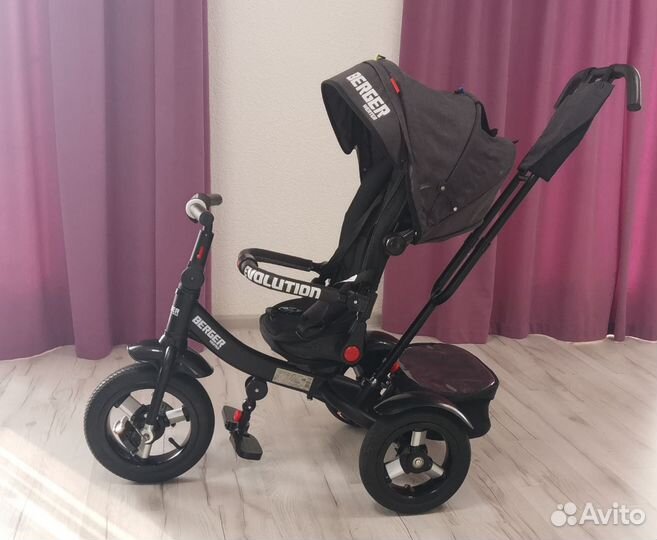 Детский велосипед с ручкой