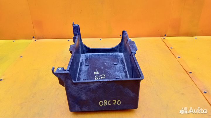 Площадка аккумулятора для Ford Mondeo 3 2000-2005