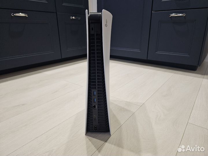 Sony PlayStation 5 с дисководом