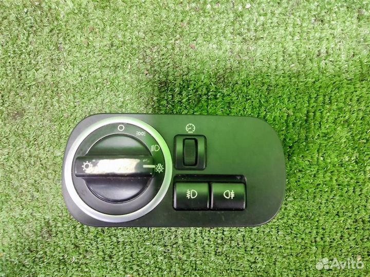 Переключатель света Land Rover Discovery 4 2010