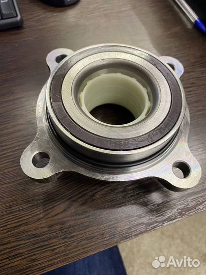 Ступица передняя комплект febest 0182LC200fmkit