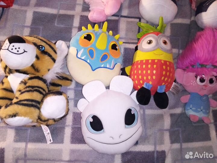 Мягкие игрушки много
