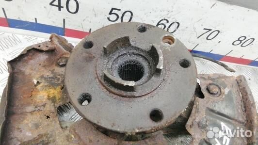 Ступица передняя левая volkswagen touareg 7L (EEA1