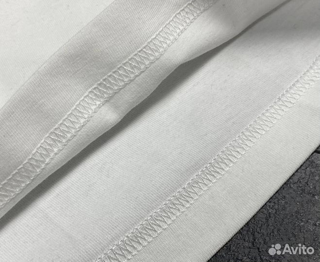 Футболка stussy built tought