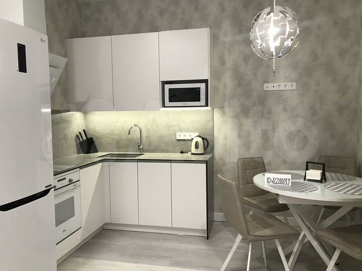 2-к. квартира, 63 м², 4/14 эт.