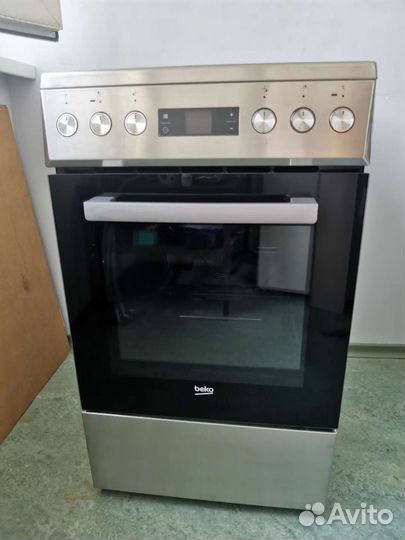 Плита электрическая стекло керамика б/у