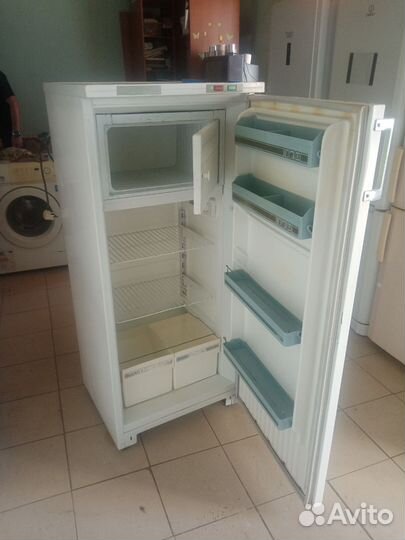 Холодильник