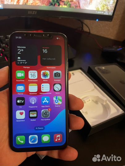 iPhone 11 Pro, 64 ГБ