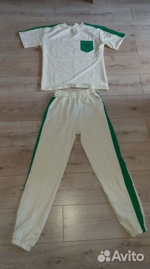 Костюм новый