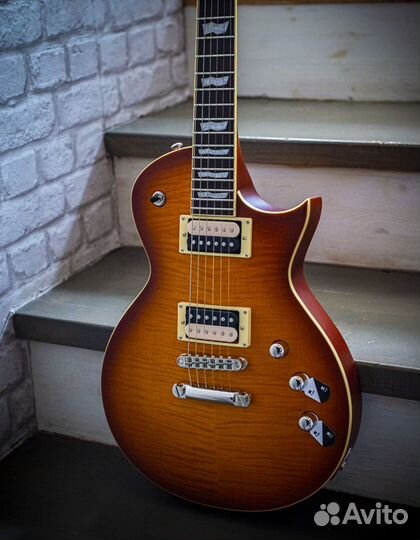 ESP LTD EC-1000T Honey Burst Satin Fluence