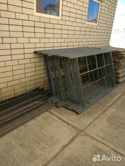 Аренда строительных лесов