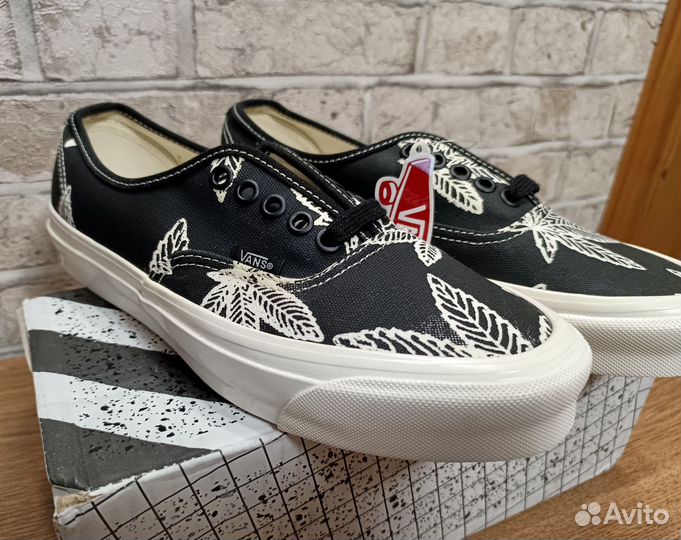 Vans Sweet Leaf Black