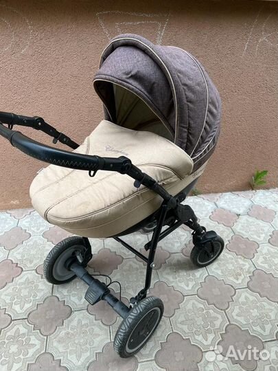 Продаю коляску 3 в 1