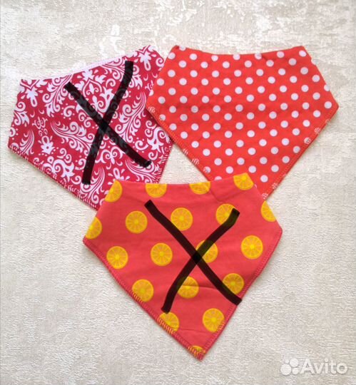 Слюнявчик нагрудник