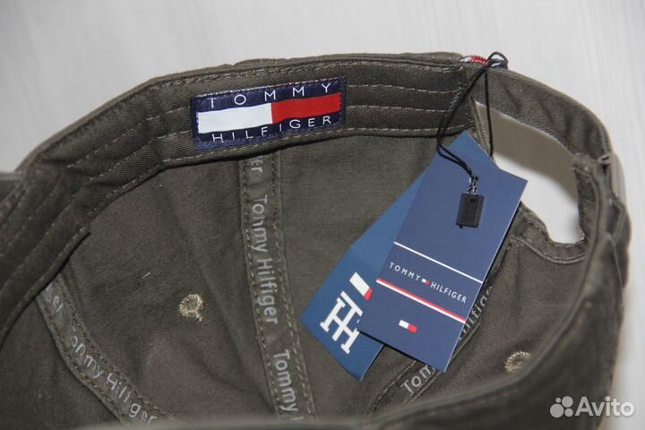 Бейсболка с мягким верхом Томми Хилфигер