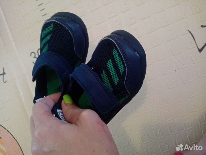 Сандалии adidas для мальчика