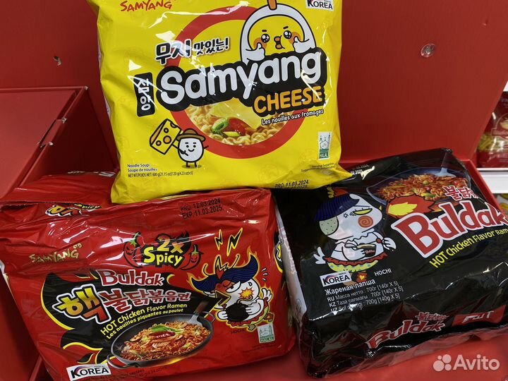 Корейская лапша рамён samyang и азиатские сладости