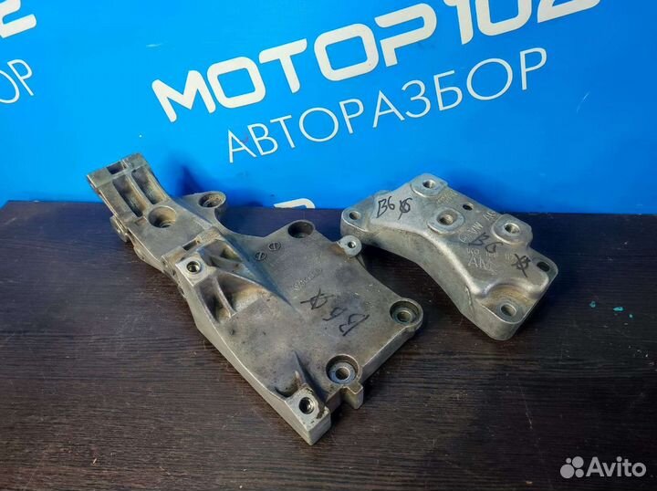 Кронштейн Volkswagen Passat b6