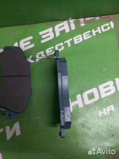 Передние тормозные колодки Honda Accord 1990