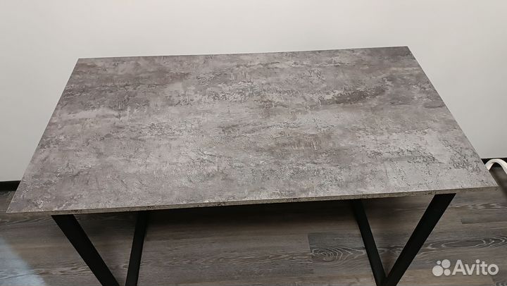 Стол письменный, компьютерный 110х60