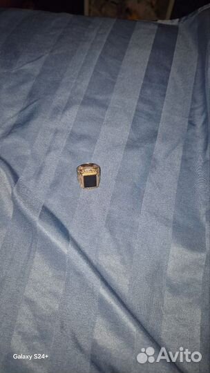 Мужская золотая печатка 19 размер