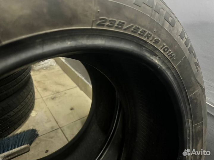 Hankook Dynapro HP2 RA33 235/55 R19 101H