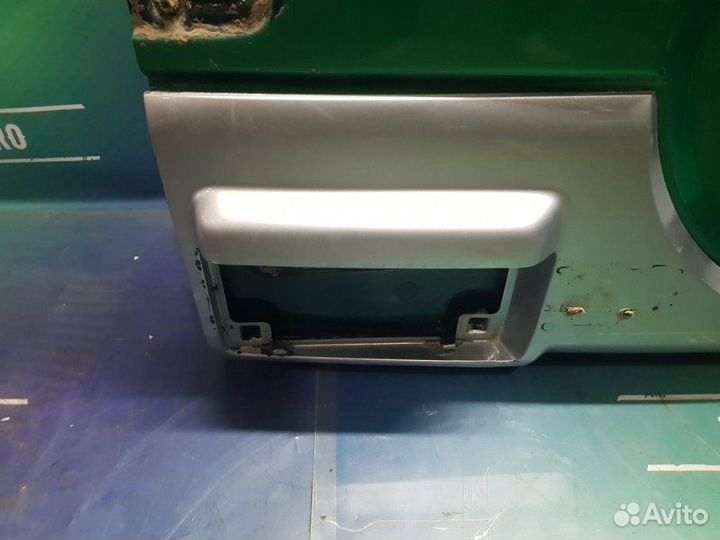 Дверь багажника Toyota RAV4