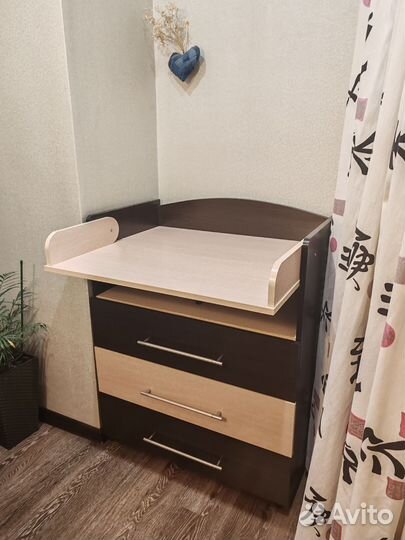 Пеленальный столик/комод