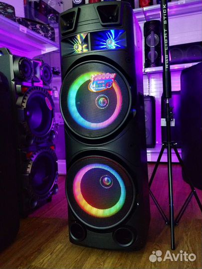 Гигантская блютуз колонка