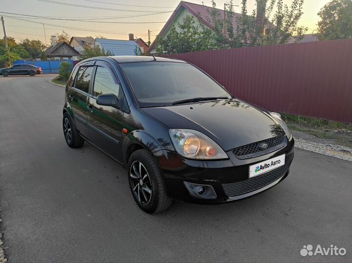 Ford Fiesta 1.4 МТ, 2007, 354 000 км