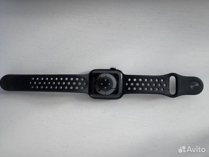 Часы apple watch 7 45 mm nike