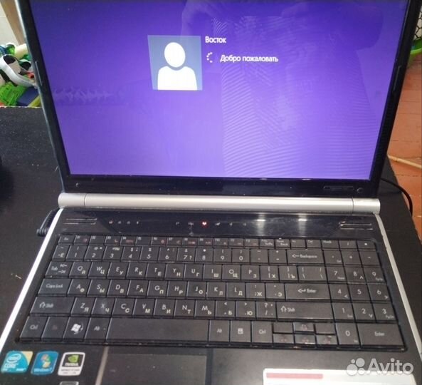 Ноутбук на запчасти работает