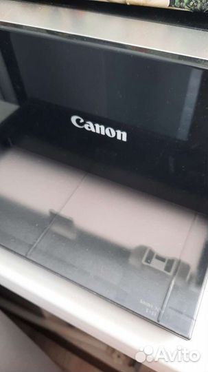 Цветной струйный принтер Canon