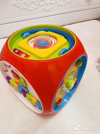 Развивающая игрушка куб