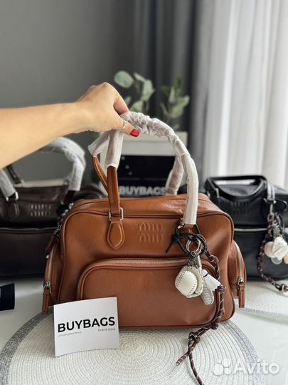 Сумка Miu Miu натуральная кожа хит 3 цвета