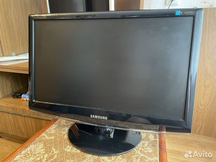 Монитор Samsung 2033SN