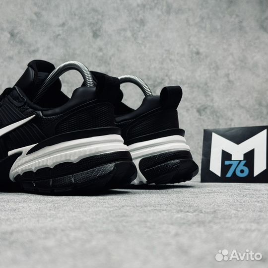 Кроссовки nike v2k run runtekk